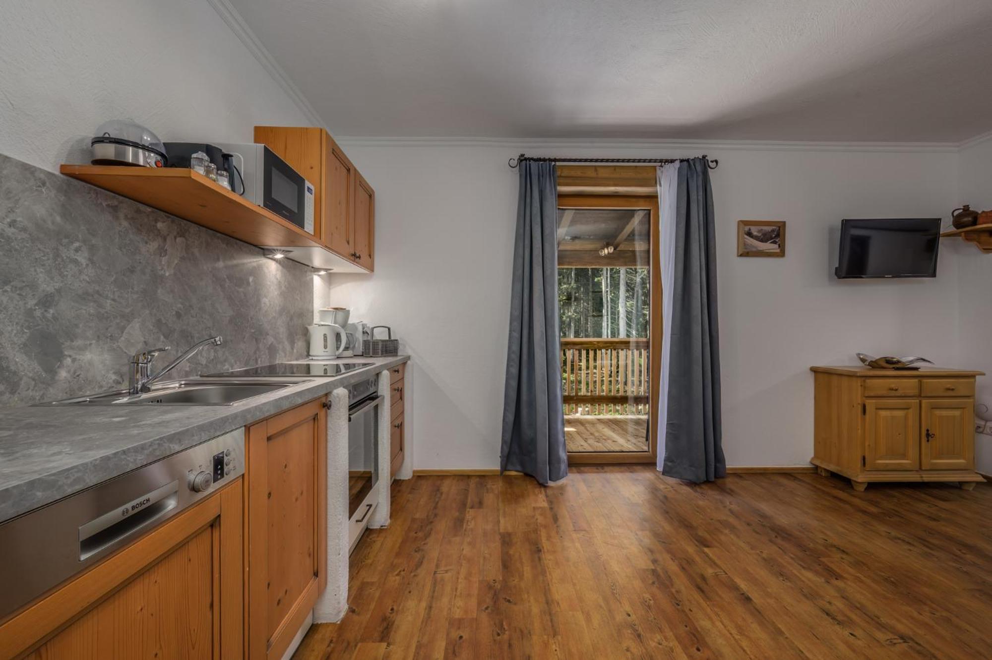 Das Eulersberg Apartments & Chalets Верфенвенг Экстерьер фото